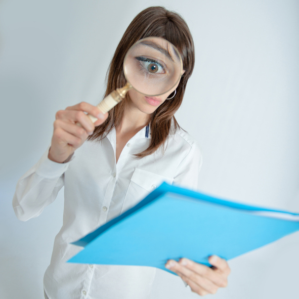 Keep your eyes peeled! There's a lot to watch out for and a lot to look at when you shop for a new electricity supplier in PA. We'll show you how to keep it simple.