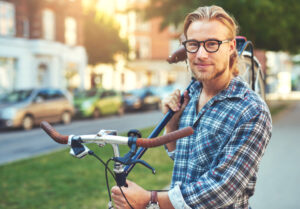 Save on Electricity for Your College Crib Pittsburgh college students shopping for electricity plans can get great money saving deals with these short term plans.